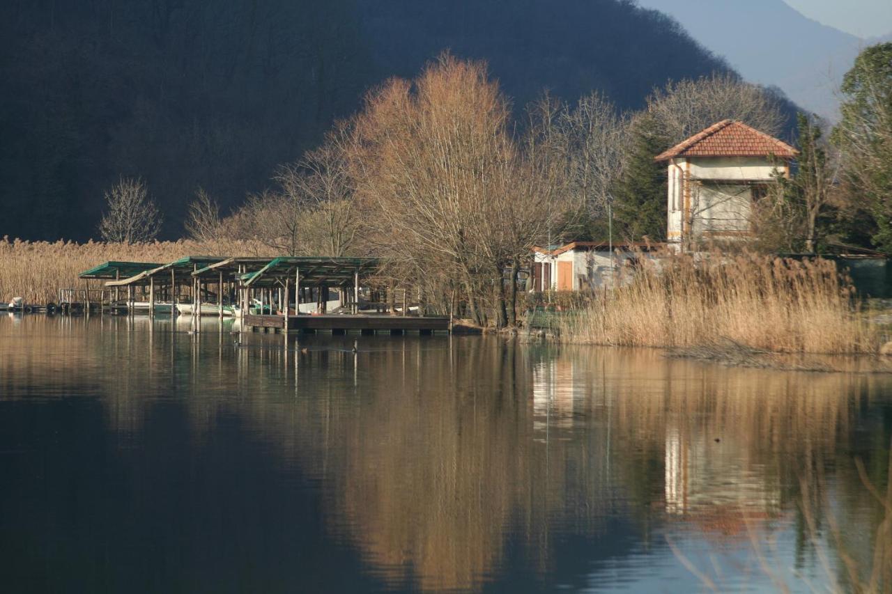 Lake House Canzo Exterior photo